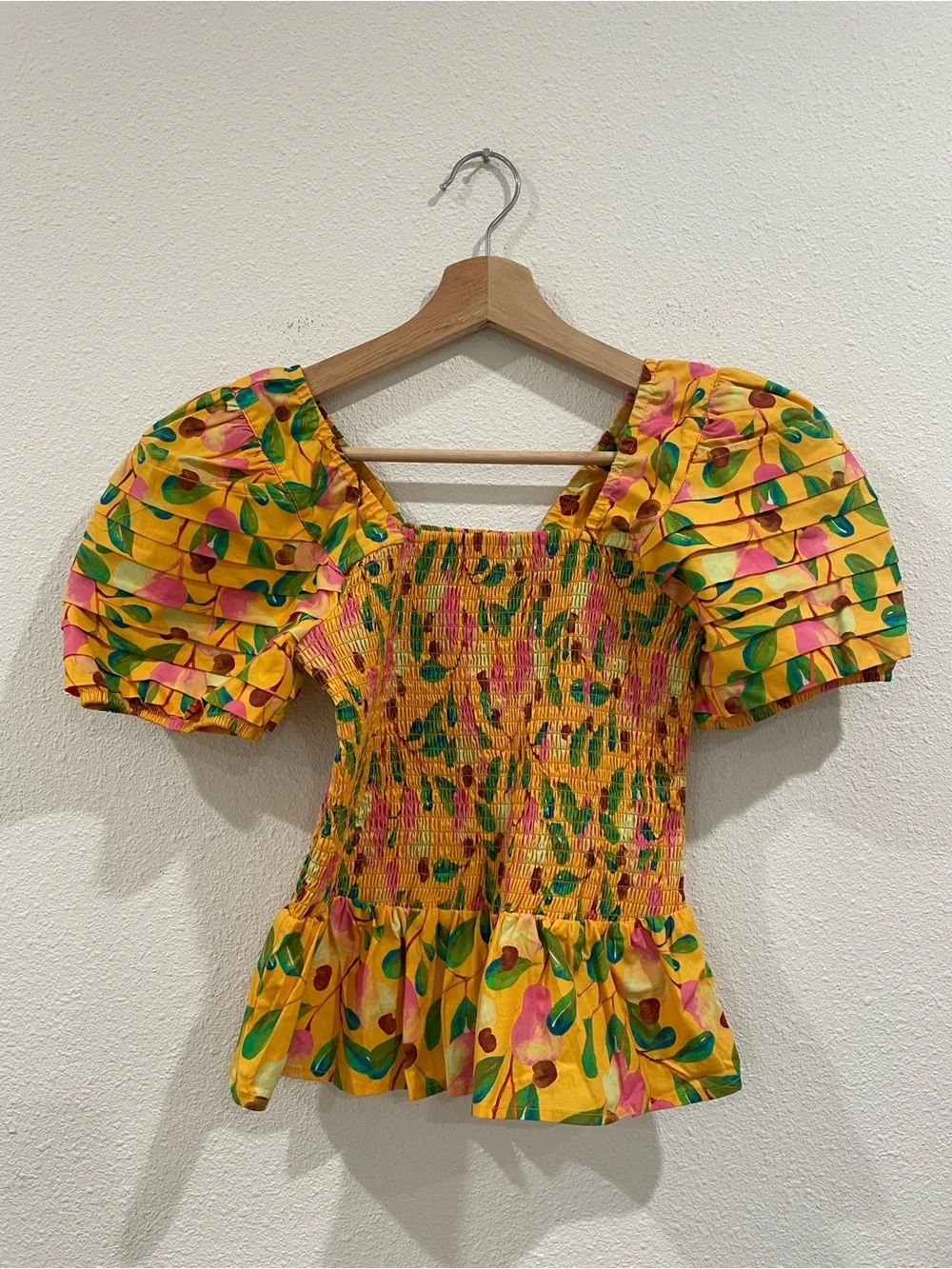 Farm Rio Yellow Floral Smocked Puff-Sleeve Top Tropical Print Size XS